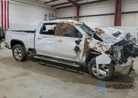 2022 Chevrolet Silverado K2500 Heavy Duty Lt z USA, uszkodzony, nr VIN 1GC4YNE74NF211249